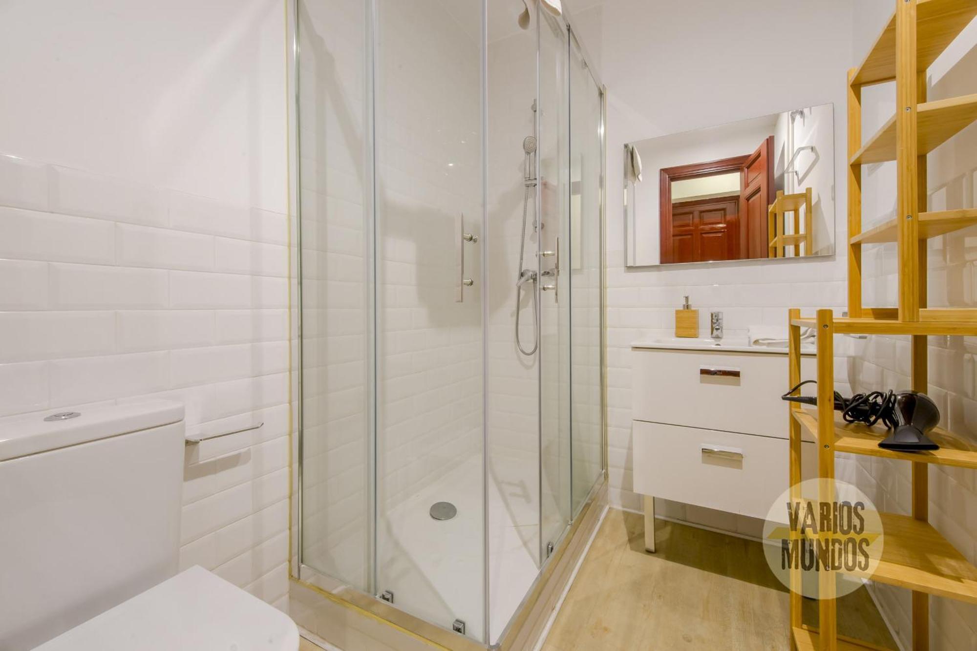 Beautiful Loft Para 3Pax En Huertas-Cortes Madrid Eksteriør billede