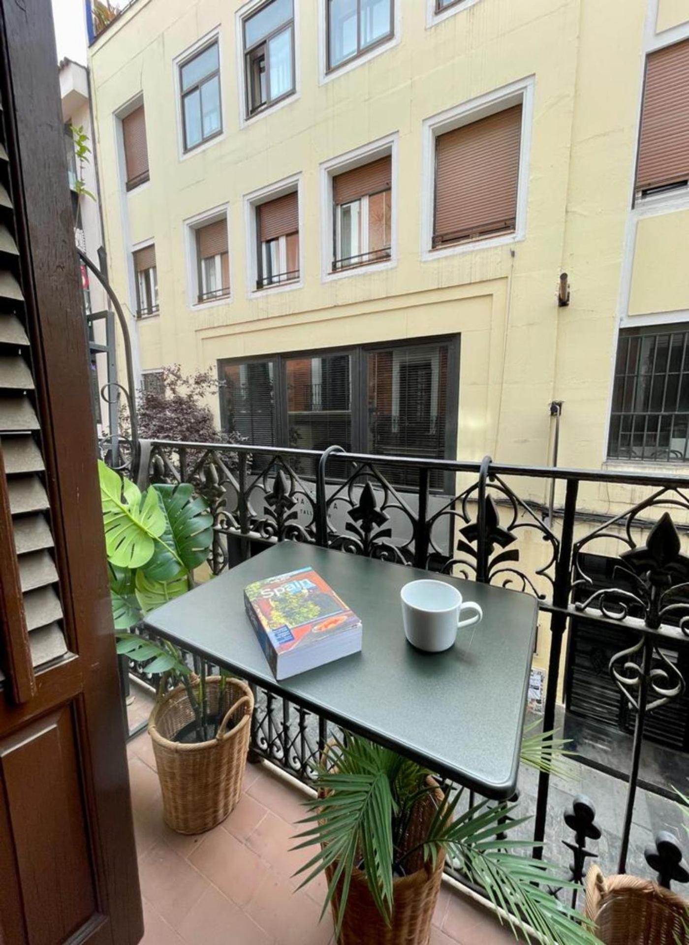 Beautiful Loft Para 3Pax En Huertas-Cortes Madrid Eksteriør billede